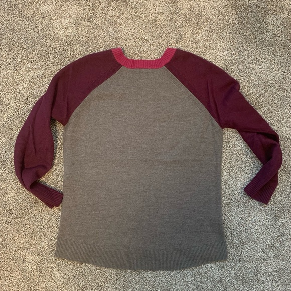 L.L. Bean merino wool sweater - Picture 4 of 7